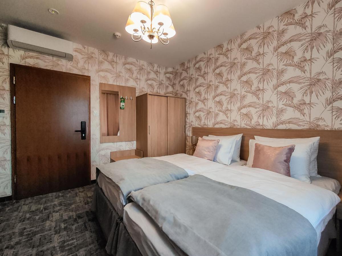 Sztuka Smaku - Restauracja I Hotelik Świdnica Eksteriør bilde