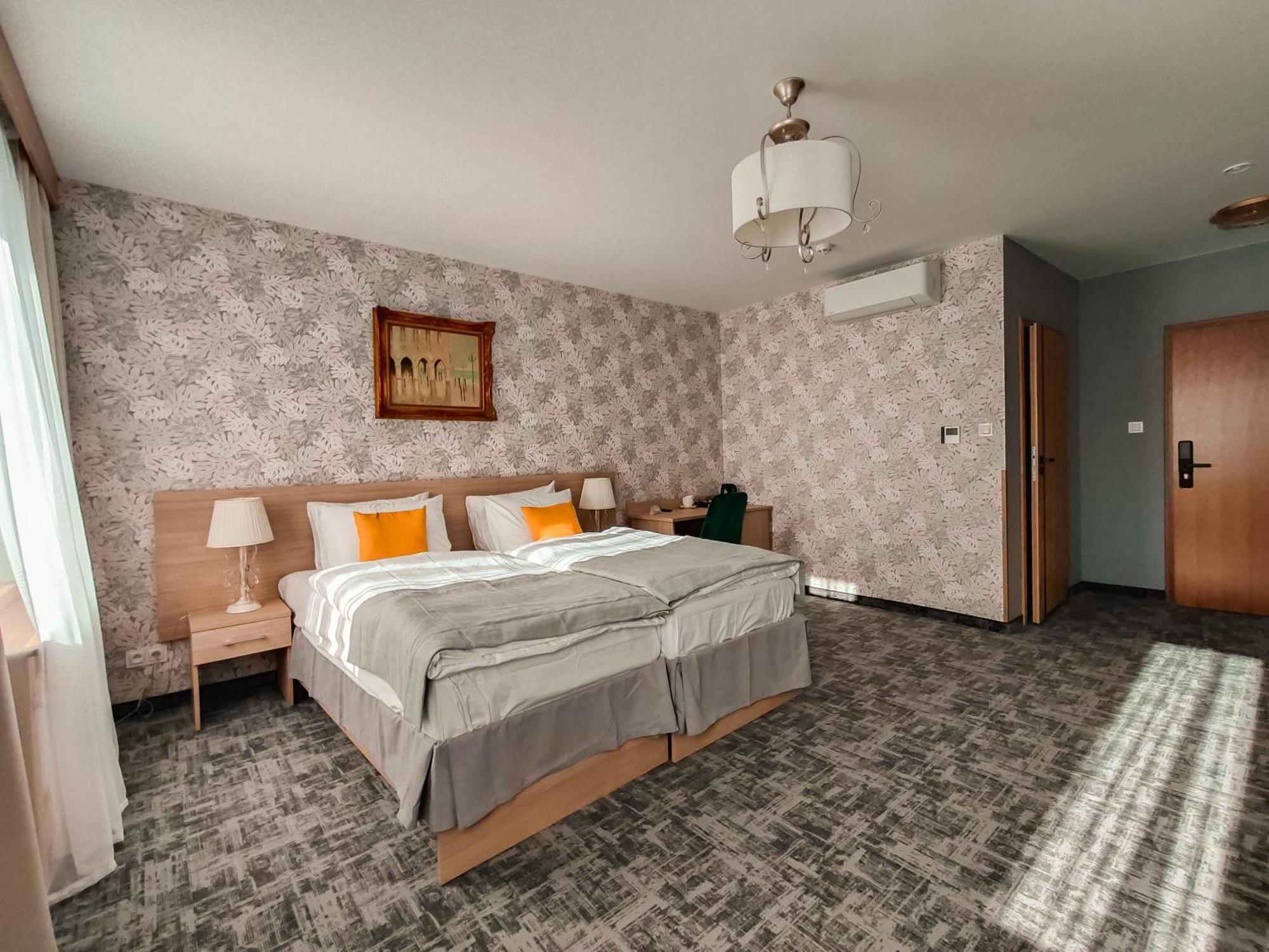 Sztuka Smaku - Restauracja I Hotelik Świdnica Eksteriør bilde